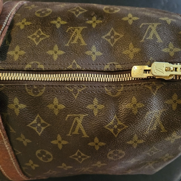 Louis Vuitton Monogram Keepall 55 - Picture 6 of 16